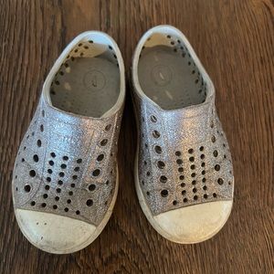 Toddler native